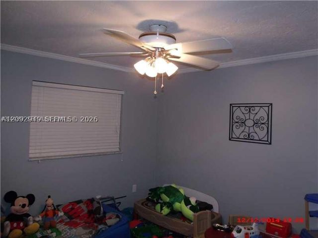 9470 NW 24th ST, Sunrise, FL 33322