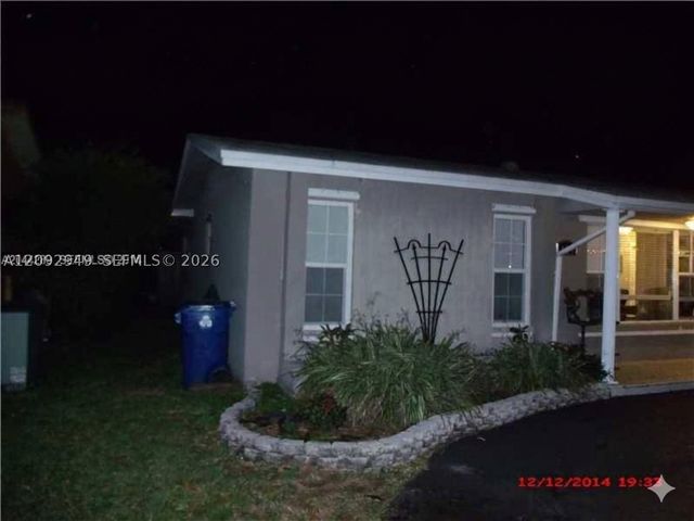 9470 NW 24th ST, Sunrise, FL 33322