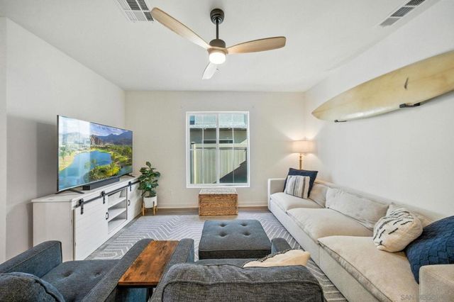 239 Blended Place, Fallbrook, CA 92028