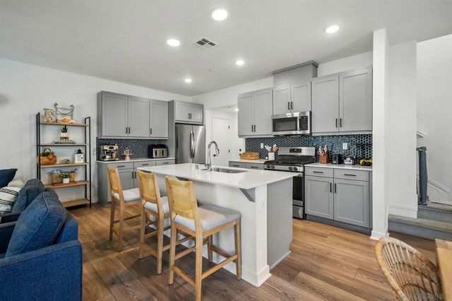 239 Blended Place, Fallbrook, CA 92028