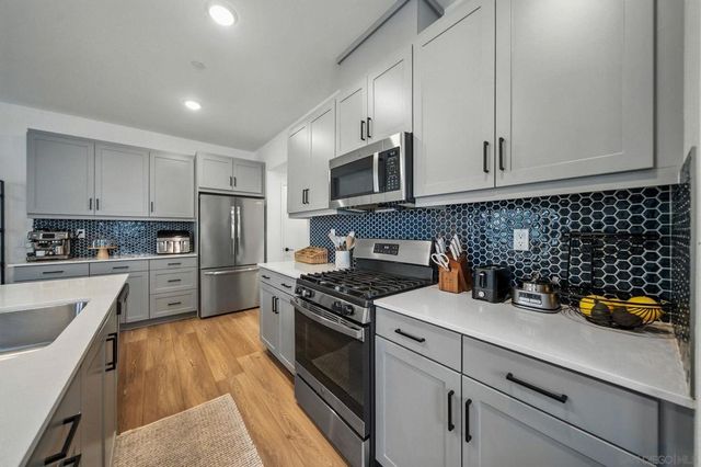 239 Blended Place, Fallbrook, CA 92028