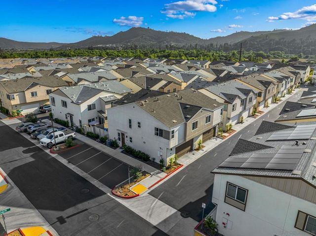 239 Blended Place, Fallbrook, CA 92028