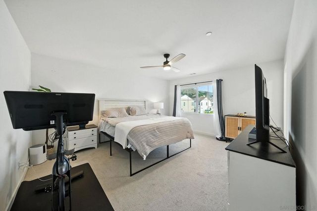 239 Blended Place, Fallbrook, CA 92028