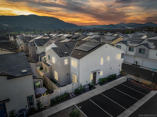 239 Blended Place, Fallbrook, CA 92028