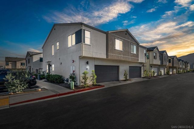 239 Blended Place, Fallbrook, CA 92028