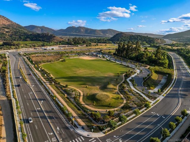 239 Blended Place, Fallbrook, CA 92028