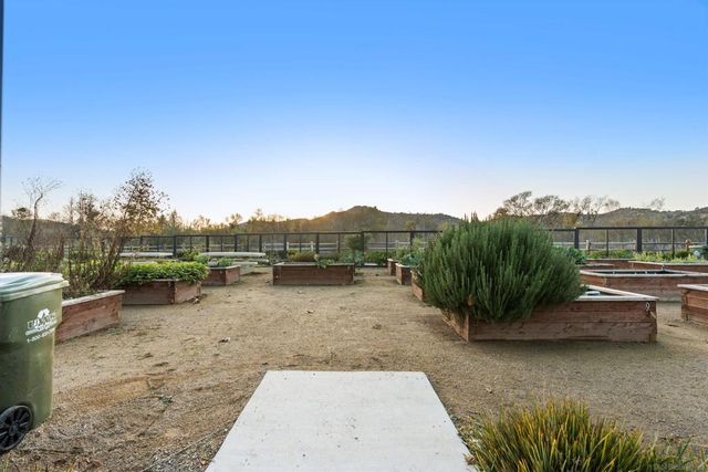 239 Blended Place, Fallbrook, CA 92028