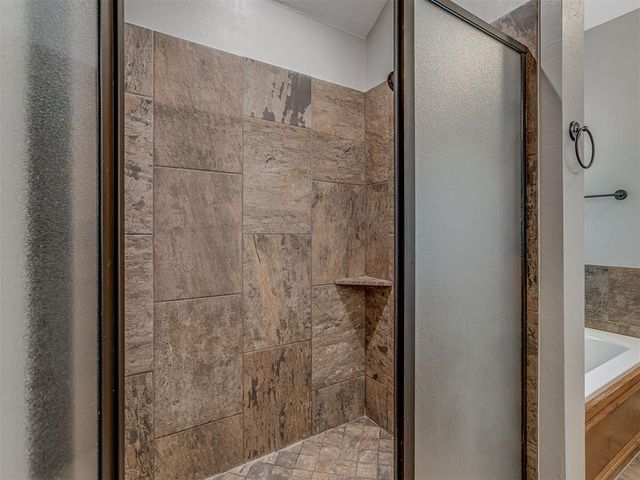 8624 Mallard Lane, Edmond, OK 73034