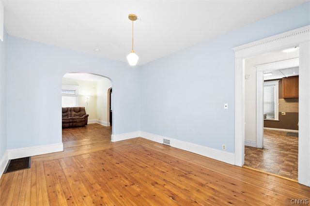 306 Allen Street, Syracuse, NY 13210