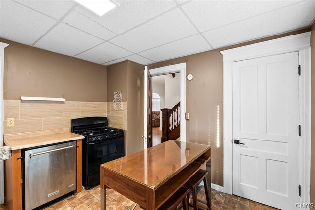 306 Allen Street, Syracuse, NY 13210