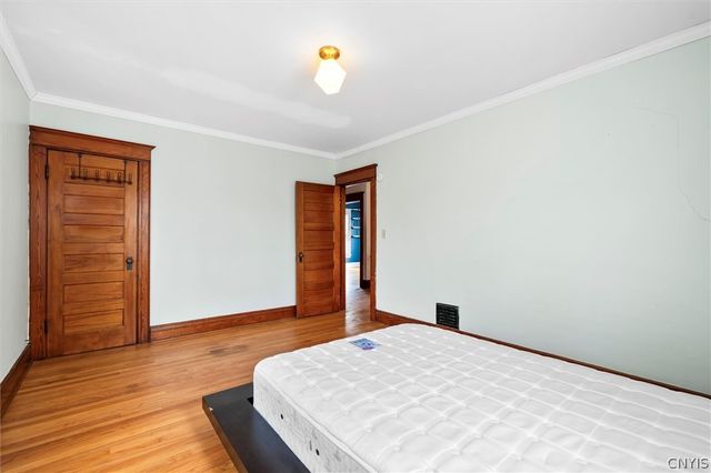 306 Allen Street, Syracuse, NY 13210