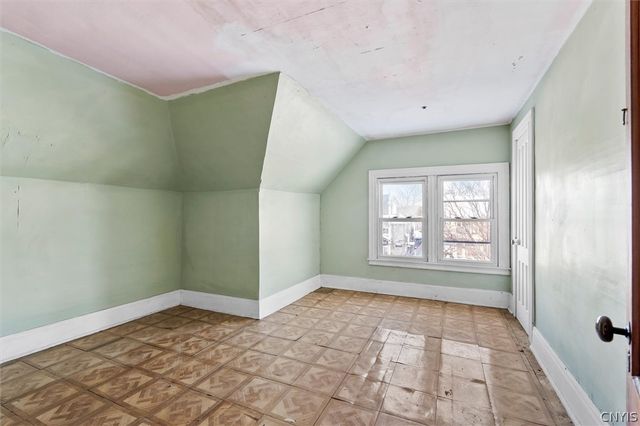 306 Allen Street, Syracuse, NY 13210