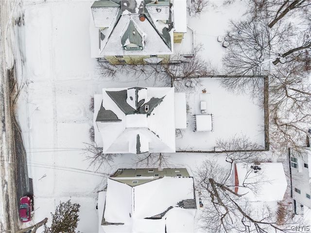 306 Allen Street, Syracuse, NY 13210