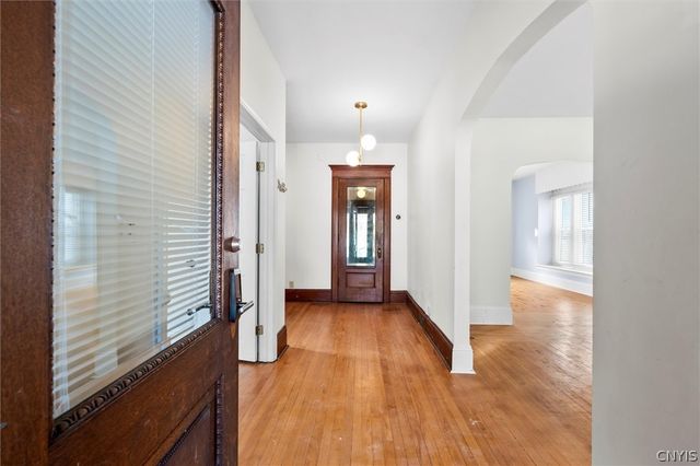 306 Allen Street, Syracuse, NY 13210