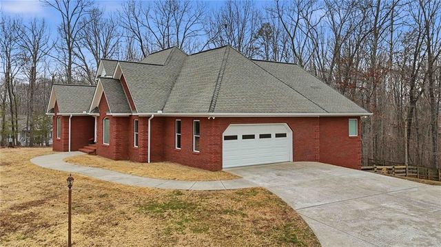 174 White Tail Ridge Road, Jasper, GA 30143