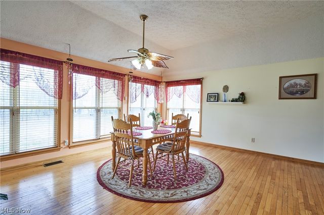 6318 Oak Point Estates, Lorain, OH 44053