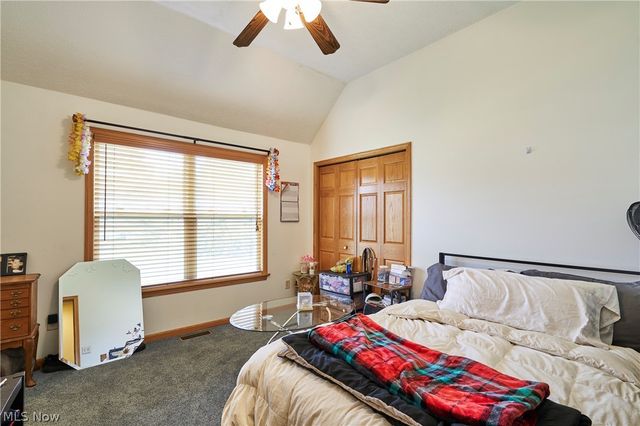 6318 Oak Point Estates, Lorain, OH 44053