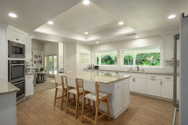 7271 N Gentry Avenue, Fresno, CA 93711