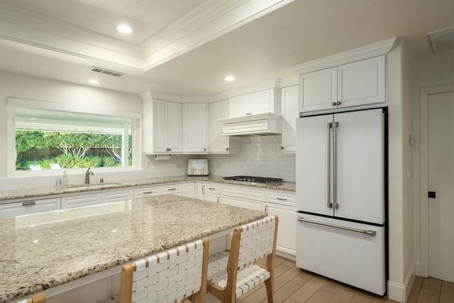 7271 N Gentry Avenue, Fresno, CA 93711