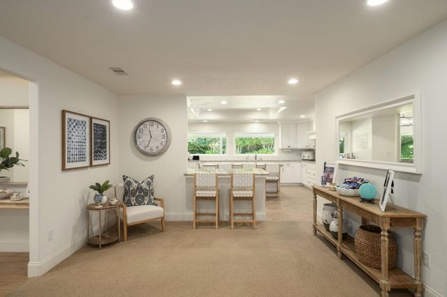 7271 N Gentry Avenue, Fresno, CA 93711