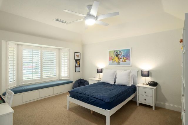 7271 N Gentry Avenue, Fresno, CA 93711