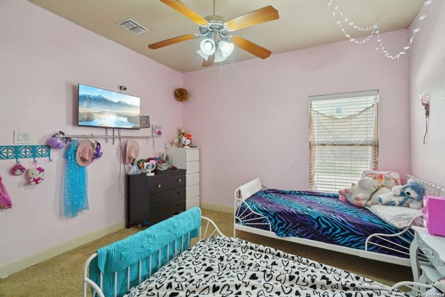 7027 LAURA HTS, Schertz, TX 78154