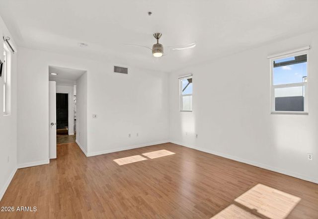 706 E WASHINGTON Street 124, Phoenix, AZ 85034