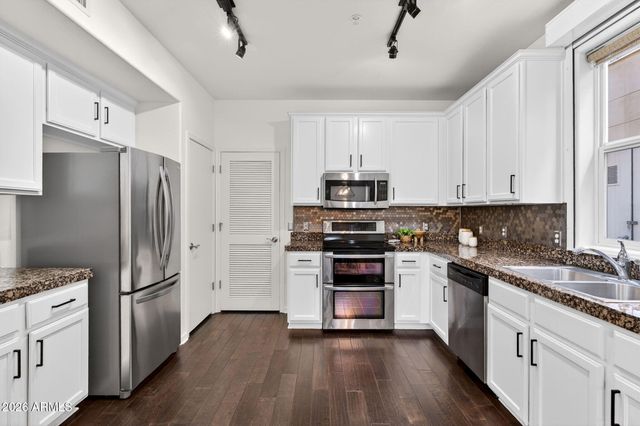 706 E WASHINGTON Street 124, Phoenix, AZ 85034