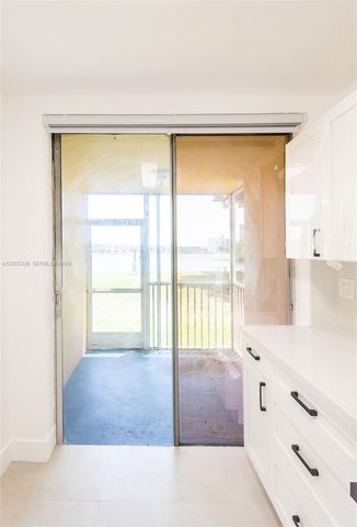 1750 NE 191st St 100-1, Miami, FL 33179