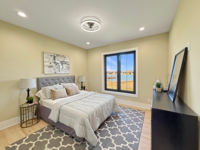 10102 Lakeview Drive, St. John, IN 46373