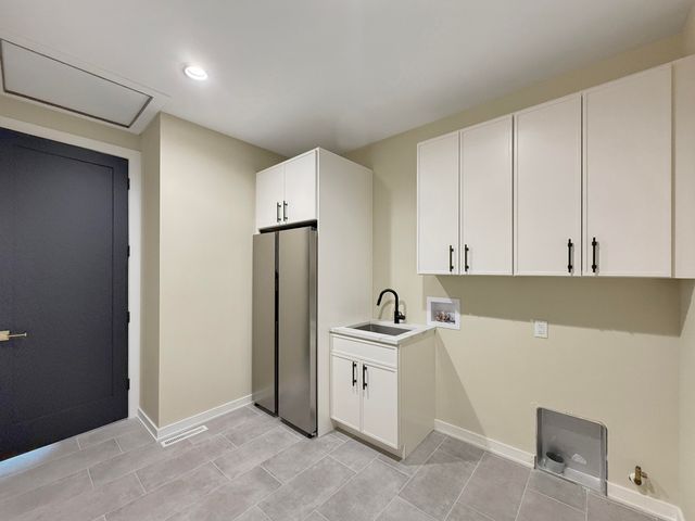 10102 Lakeview Drive, St. John, IN 46373