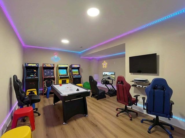 10102 Lakeview Drive, St. John, IN 46373