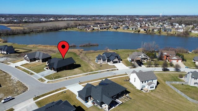 10102 Lakeview Drive, St. John, IN 46373