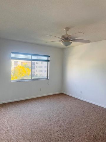 3178 Via Poinciana 303, Lake Worth, FL 33467