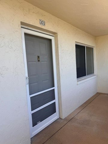 3178 Via Poinciana 303, Lake Worth, FL 33467