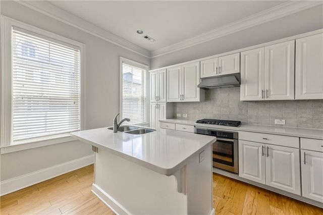 1642 Canopy Chase NE, Brookhaven, GA 30319