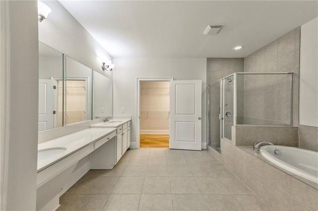 1642 Canopy Chase NE, Brookhaven, GA 30319