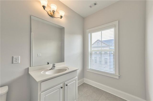 1642 Canopy Chase NE, Brookhaven, GA 30319