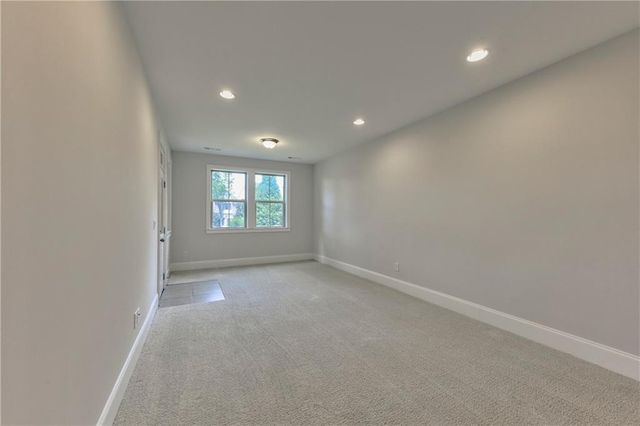 1642 Canopy Chase NE, Brookhaven, GA 30319