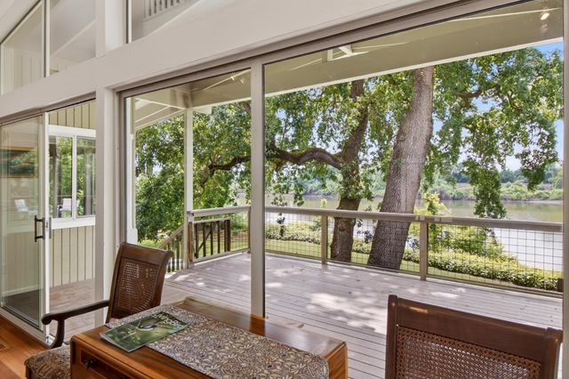 4625 Garden Hwy, Sacramento, CA 95837