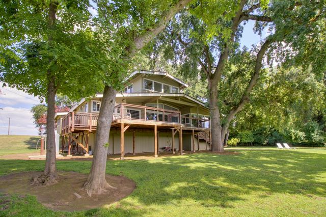 4625 Garden Hwy, Sacramento, CA 95837
