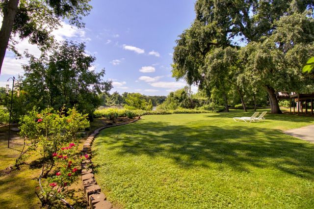 4625 Garden Hwy, Sacramento, CA 95837