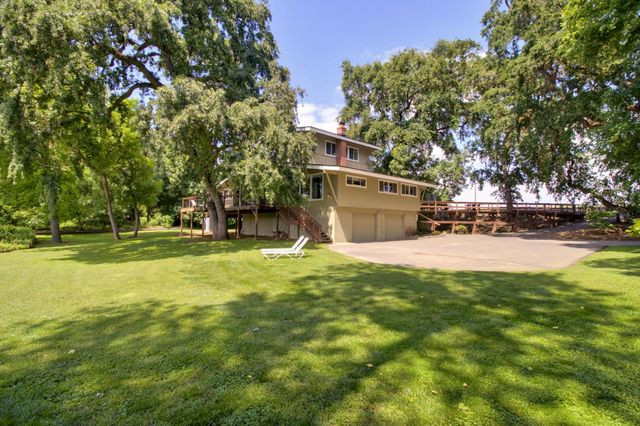4625 Garden Hwy, Sacramento, CA 95837