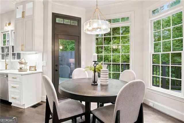 945 Waters Reach Court, Alpharetta, GA 30022