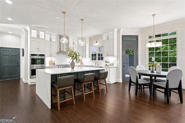945 Waters Reach Court, Alpharetta, GA 30022