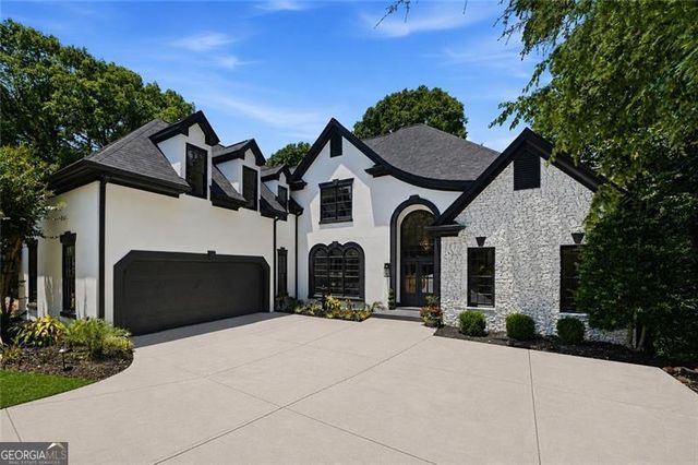 945 Waters Reach Court, Alpharetta, GA 30022