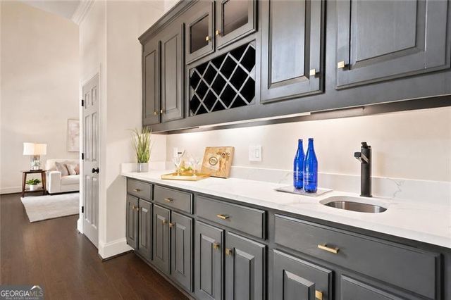 945 Waters Reach Court, Alpharetta, GA 30022