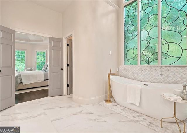 945 Waters Reach Court, Alpharetta, GA 30022