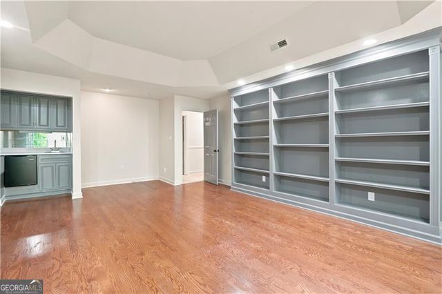945 Waters Reach Court, Alpharetta, GA 30022