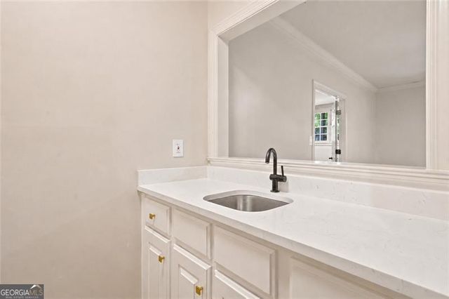 945 Waters Reach Court, Alpharetta, GA 30022